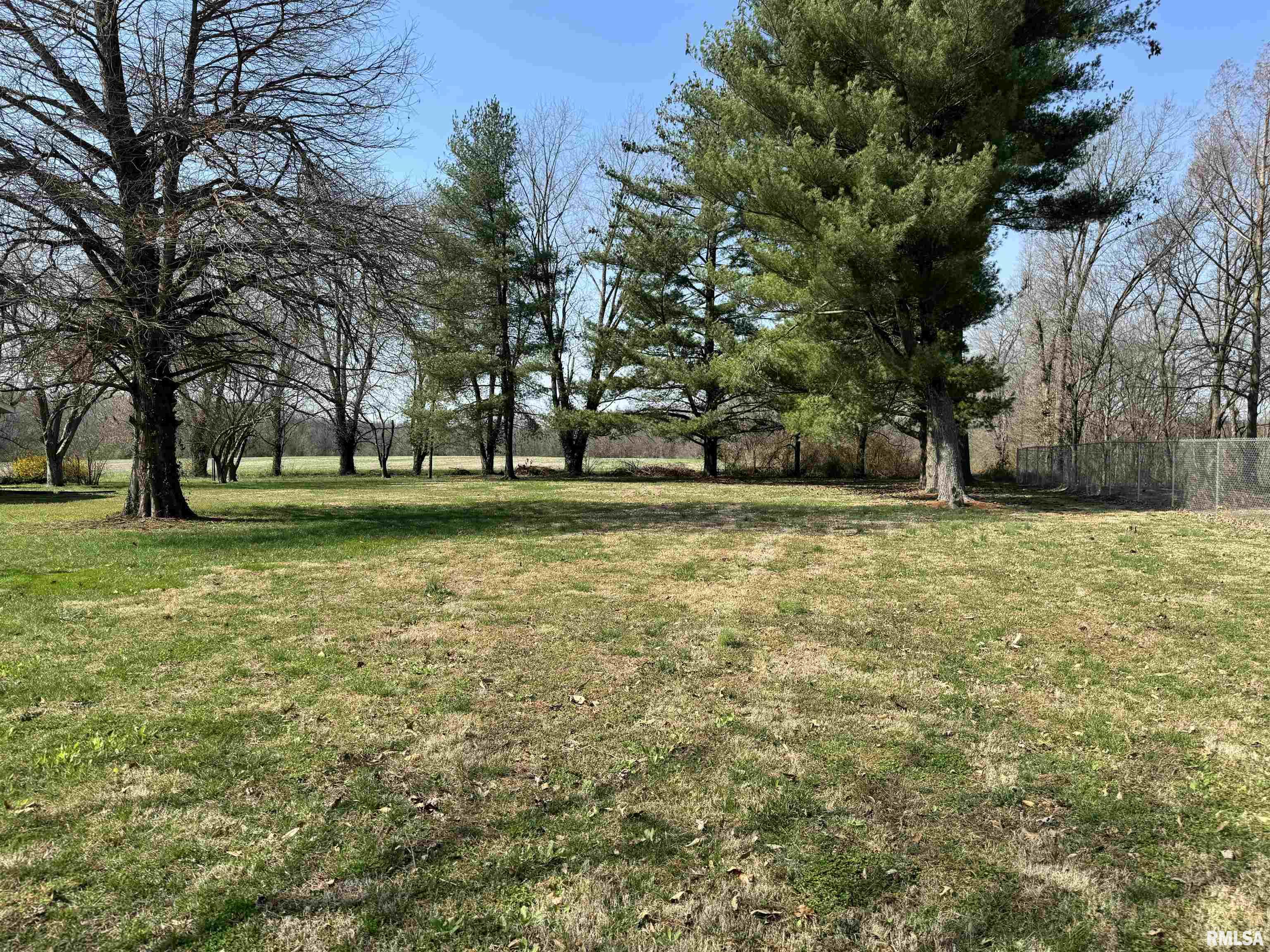 10555 Lincoln Road Benton, IL 62812 - Photo 17 of 65 Gallery Image 17