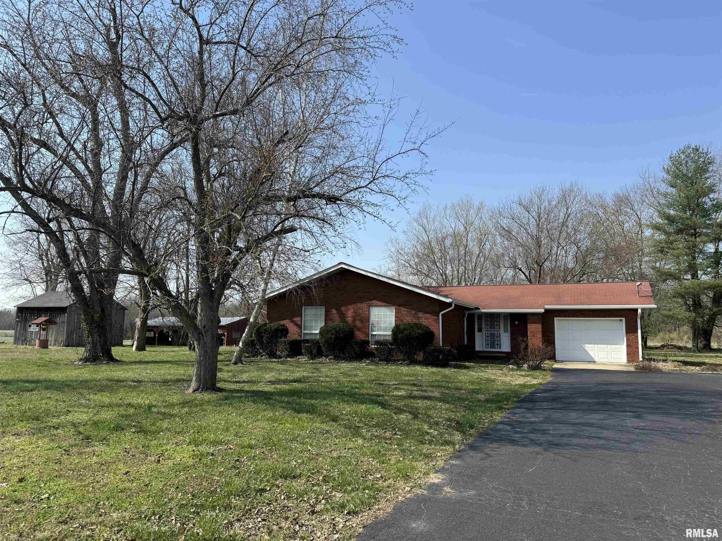 10555 Lincoln Road Benton, IL 62812 - Photo 2 of 65 Gallery Image 2