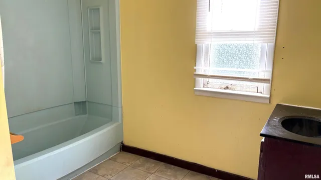 $57,000 | 306 West Plum Street, Percy, IL 62272