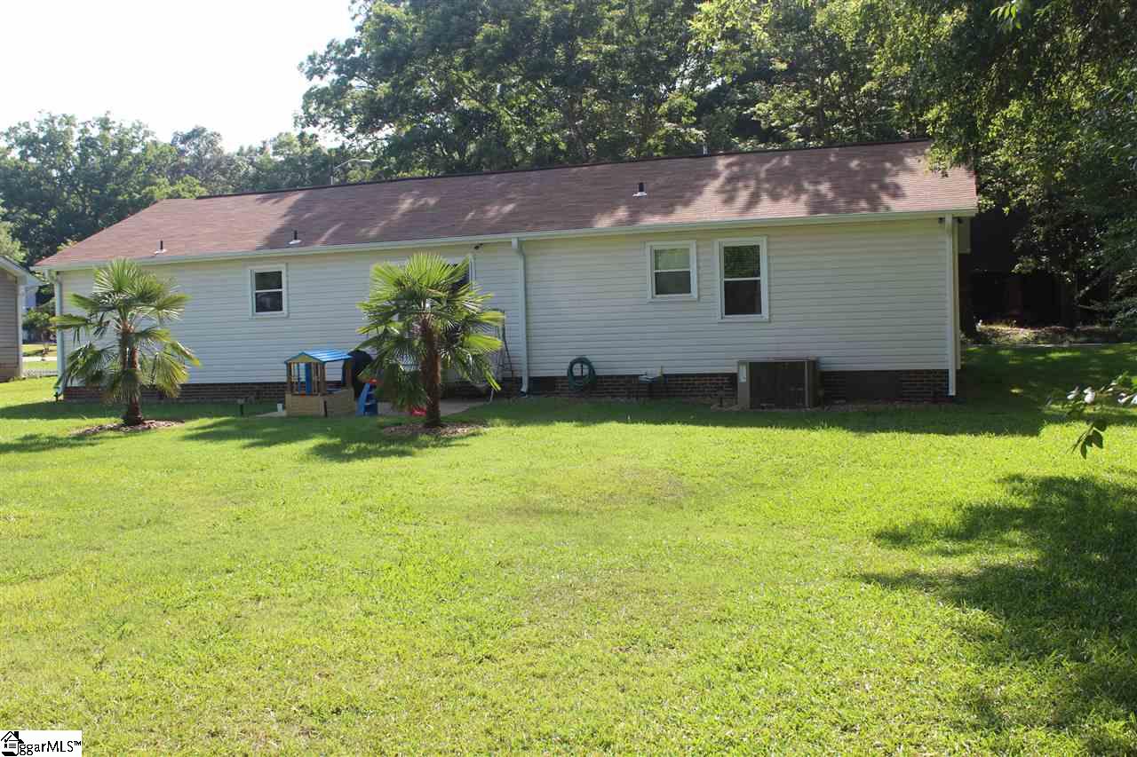 19 Ridge Court Williamston, SC 29697 - Photo 13 of 15 Gallery Image 13