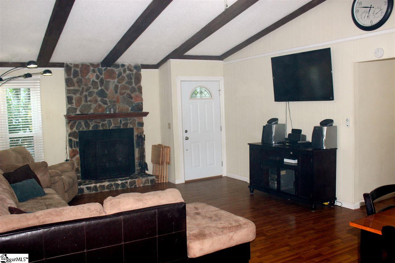 19 Ridge Court Williamston, SC 29697 - Photo 4 of 15 Gallery Image 4