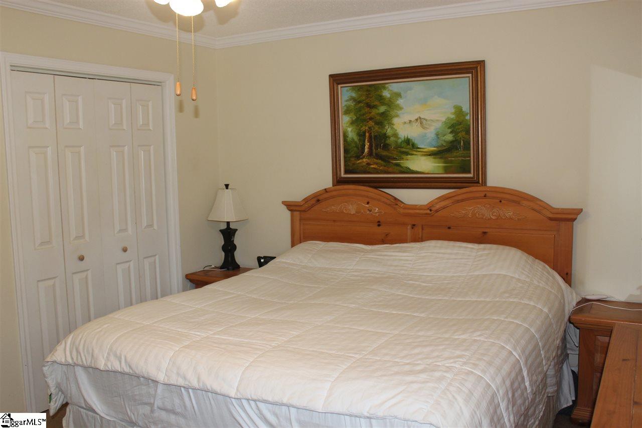 19 Ridge Court Williamston, SC 29697 - Photo 6 of 15 Gallery Image 6