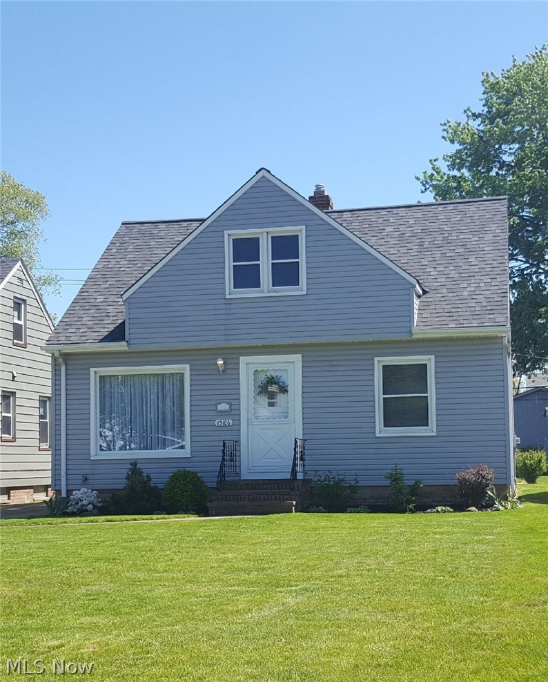 13106 Carpenter Road Garfield Heights, OH 44125 - Photo 2 of 29