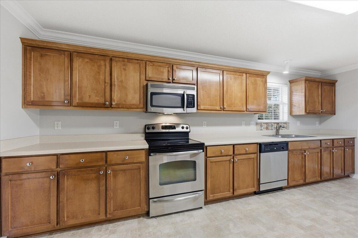 310 Sidewinder Loop Crestview, FL 32536 - Photo 18 of 40 25-310 Sidewinder Loop-Crestview-25