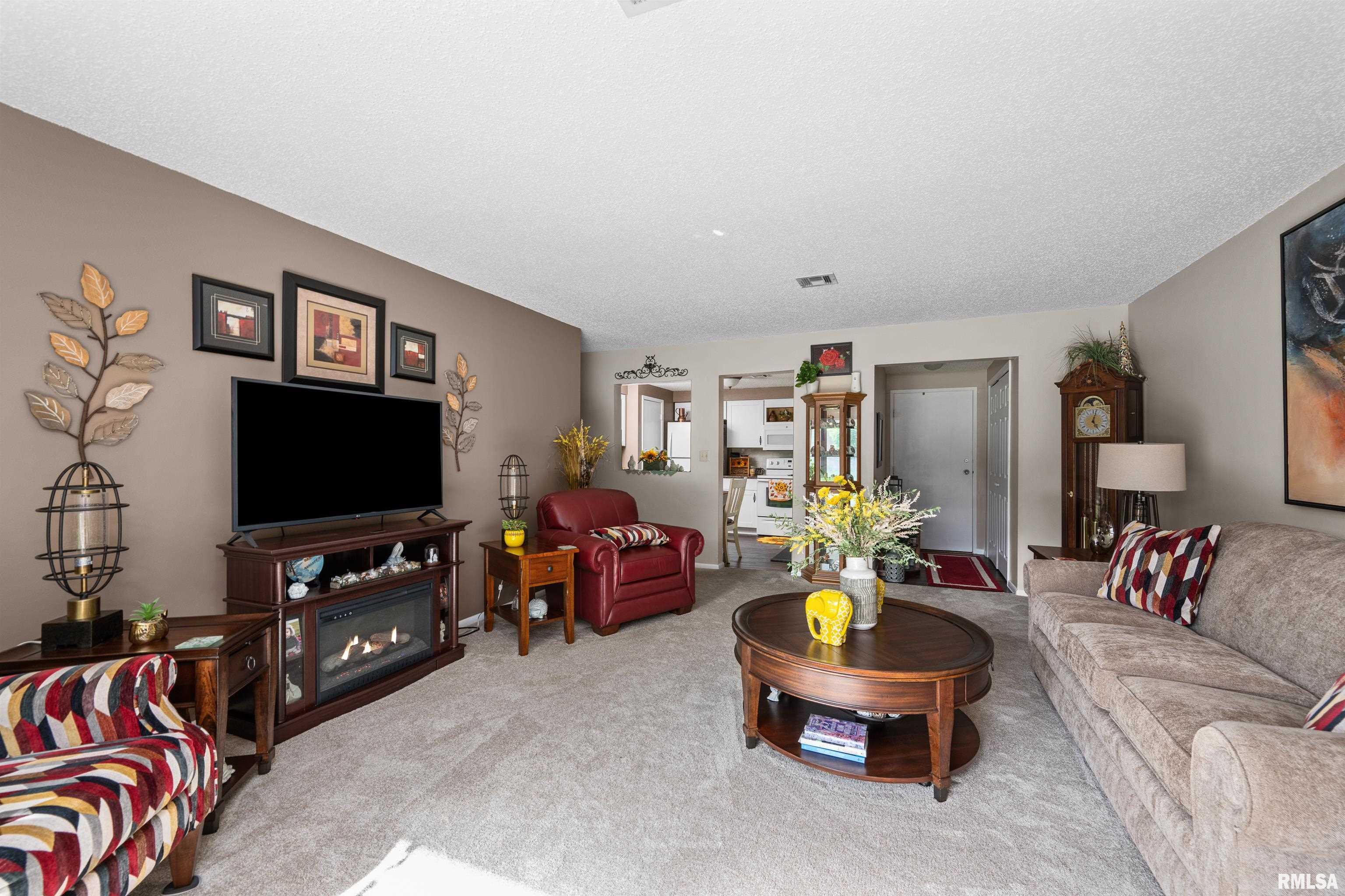 1350 Kimberly Ridge Road, Unit 114 Bettendorf, IA 52722 - Photo 2 of 19 Gallery Image 2