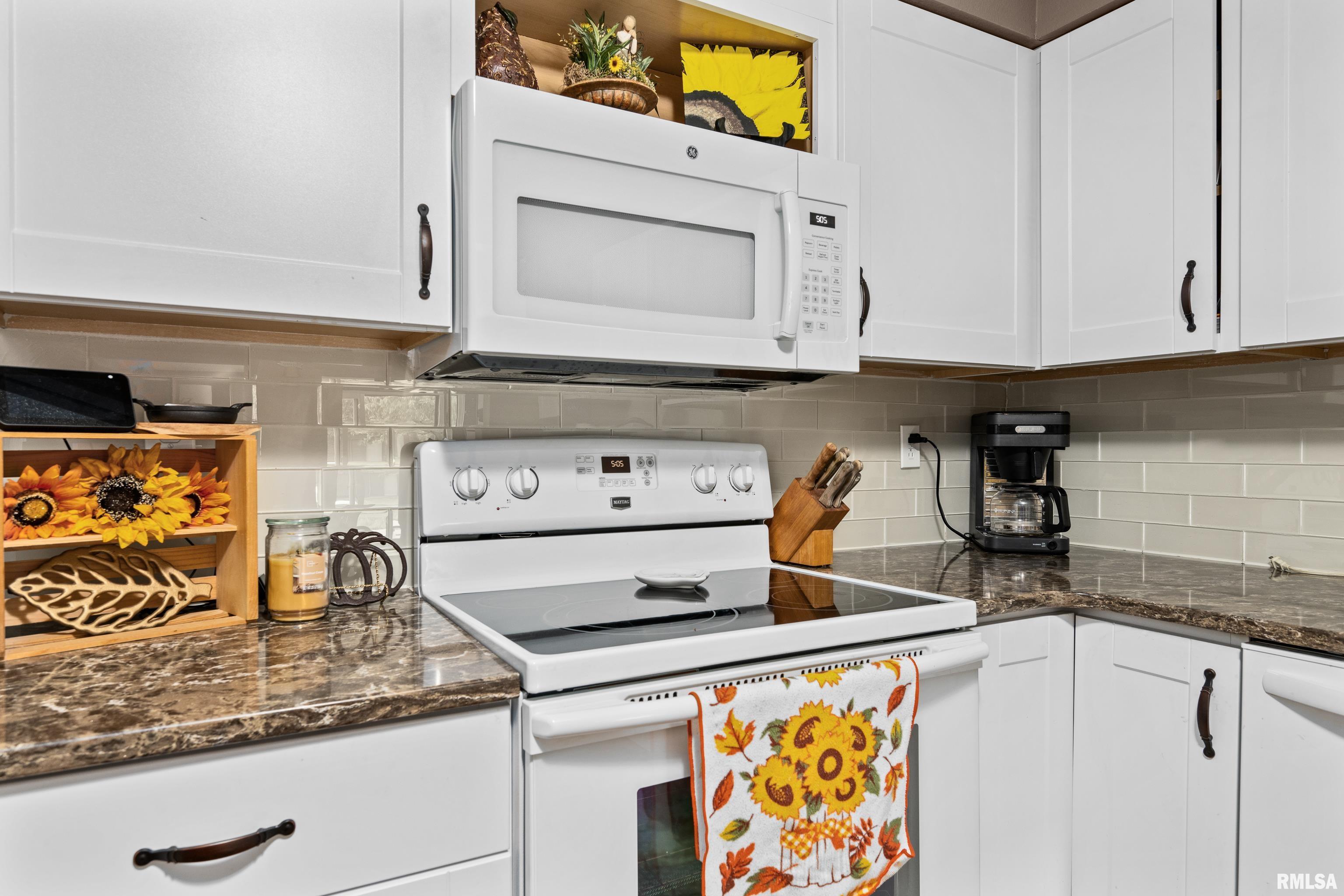 1350 Kimberly Ridge Road, Unit 114 Bettendorf, IA 52722 - Photo 7 of 19 Gallery Image 7
