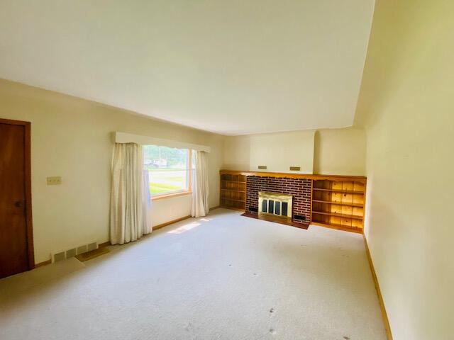2403 Filer City Road Manistee, MI 49660 - Photo 5 of 43 IMG_6941