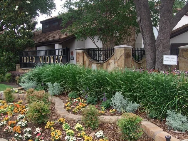 $1,895 | 18040 Midway Road, Unit 116, Dallas, TX 75287
