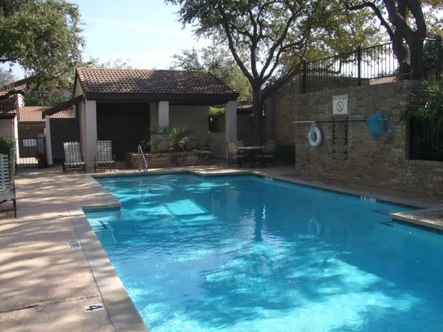 $1,895 | 18040 Midway Road, Unit 116, Dallas, TX 75287