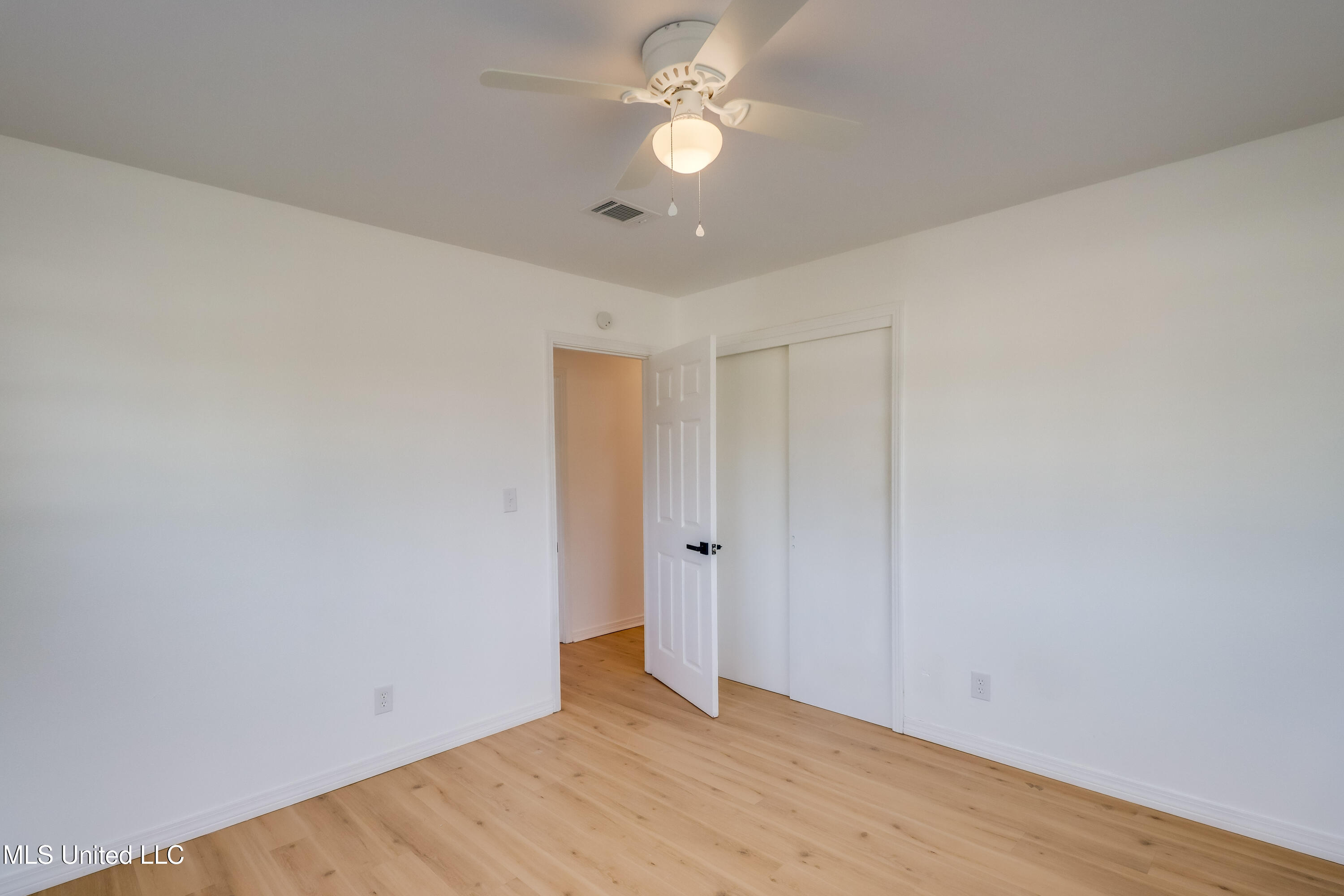 2470 Carter Road Biloxi, MS 39531 - Photo 13 of 22 IMG_9955-Edit