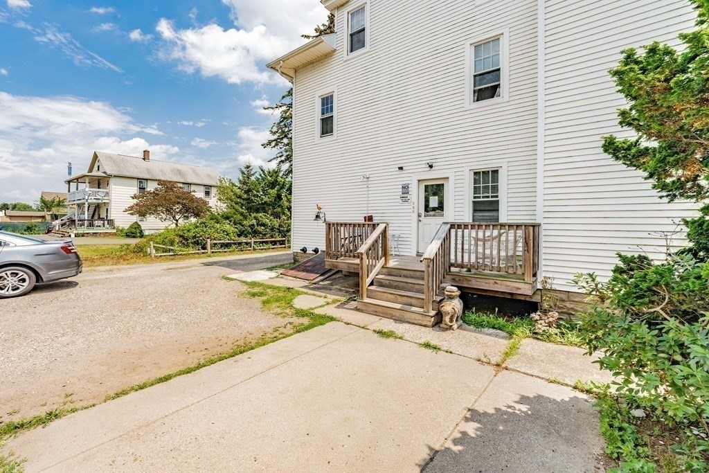 1730 Main Street Agawam, MA 01001 - Photo 14 of 15