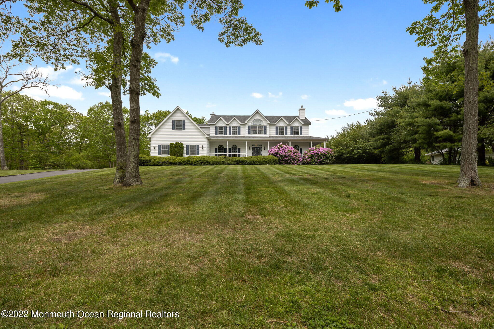 1296 Ridge Avenue Manahawkin, NJ 08050 - Photo 10 of 124 004-original-photo