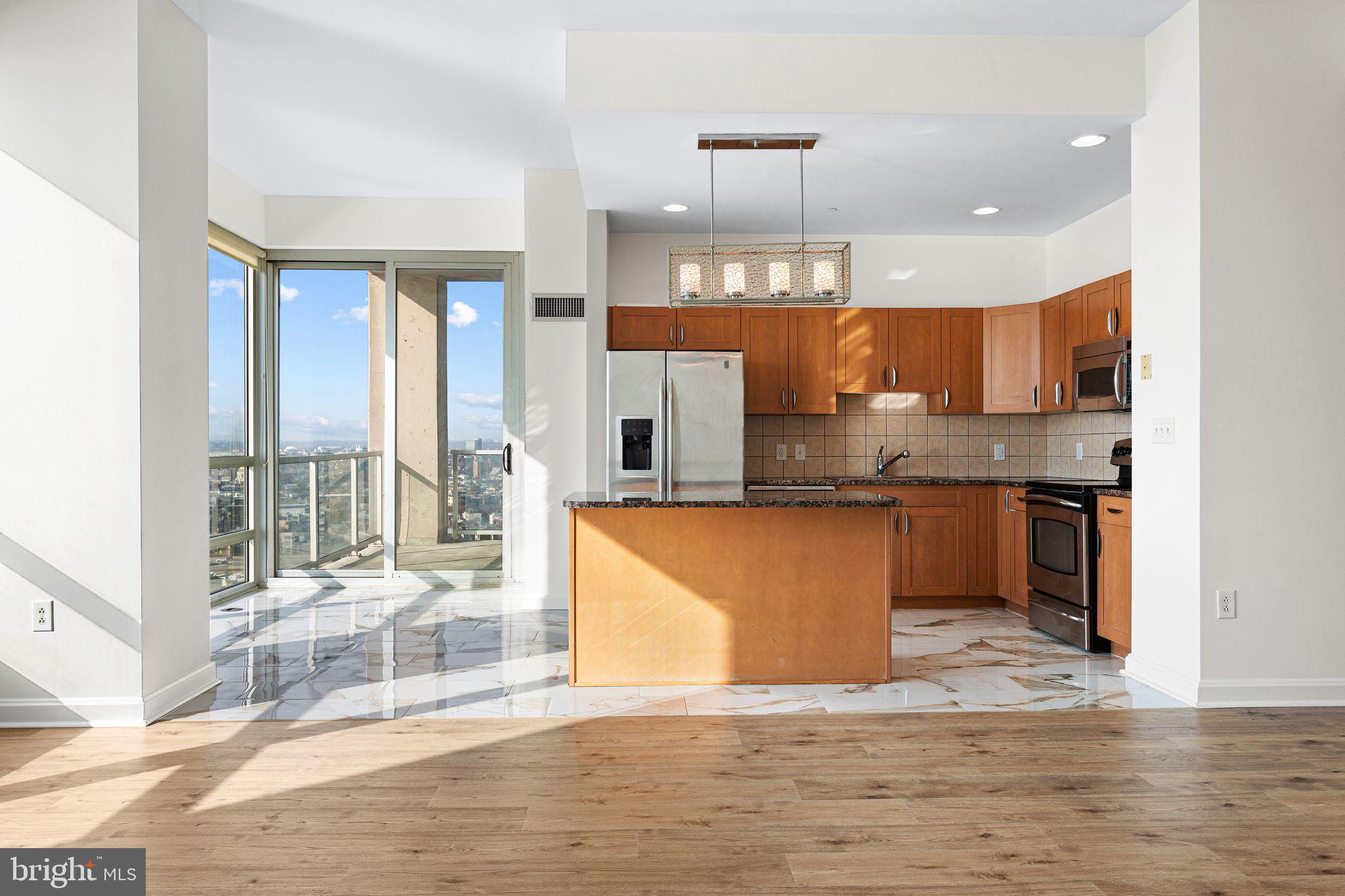 901 North Penn Street, Unit R2203 Philadelphia, PA 19123 - Photo 3 of 58