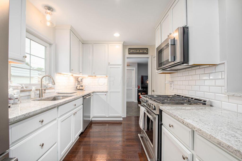 2721 Kent Road Columbus, OH 43221 - Photo 8 of 29 Gallery Image 8