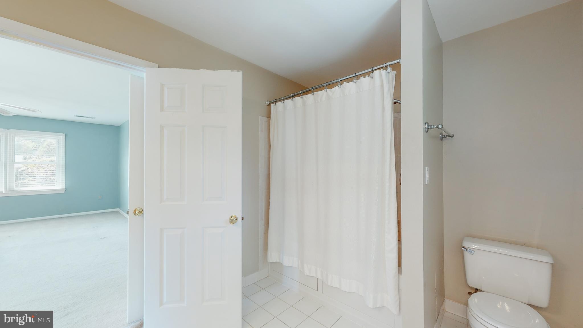 2825 Gunarette Way Silver Spring, MD 20906 - Photo 38 of 75 Gallery Image 38