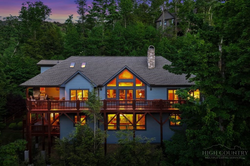 95 Laurel Ridge Lane Banner Elk, NC 28604 - Photo 2 of 50