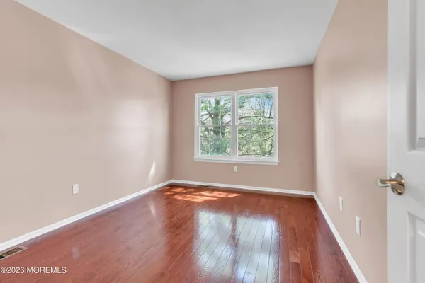 $514,000 | 8 Mainbraid Court, Tinton Falls, NJ 07753