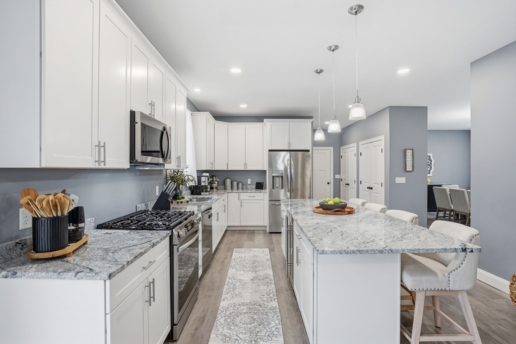57 Oneil Road Somerset, MA 02725 - Photo 4 of 32