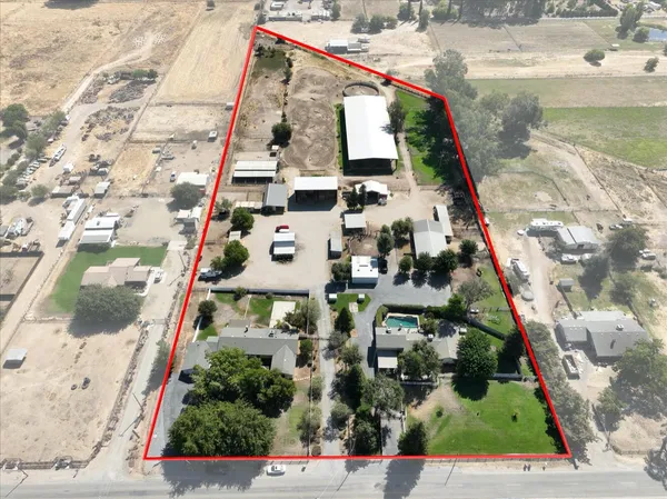 $1,595,000 | 2176 North Bethel Avenue, Sanger, CA 93657