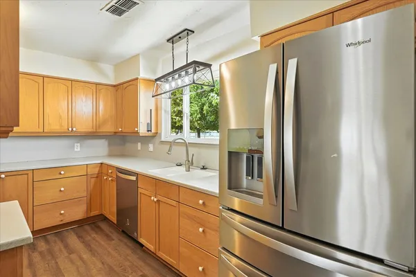 $1,595,000 | 2176 North Bethel Avenue, Sanger, CA 93657