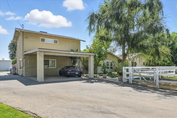 $1,595,000 | 2176 North Bethel Avenue, Sanger, CA 93657