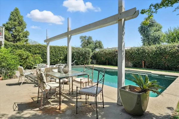 $1,595,000 | 2176 North Bethel Avenue, Sanger, CA 93657