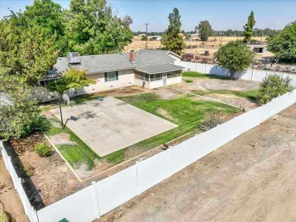 $1,595,000 | 2176 North Bethel Avenue, Sanger, CA 93657