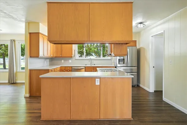 $1,595,000 | 2176 North Bethel Avenue, Sanger, CA 93657