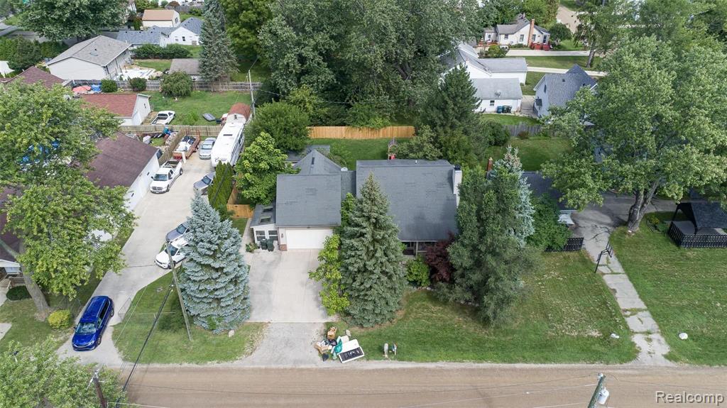 3930 Dunning Road Rochester Hills, MI 48309 - Photo 3 of 49
