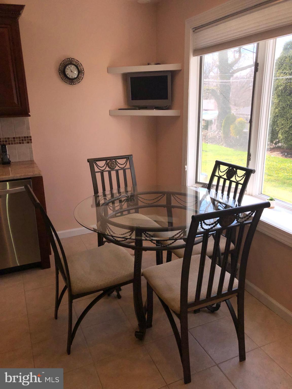 9706 Morefield Road Philadelphia, PA 19115 - Photo 14 of 30