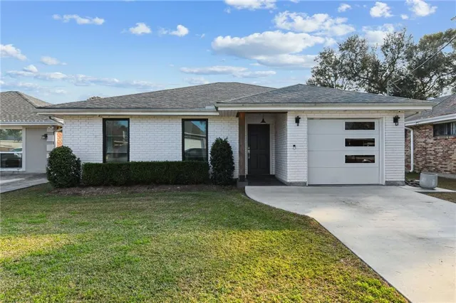 $387,000 | 4512 Loveland Street, Metairie, LA 70006