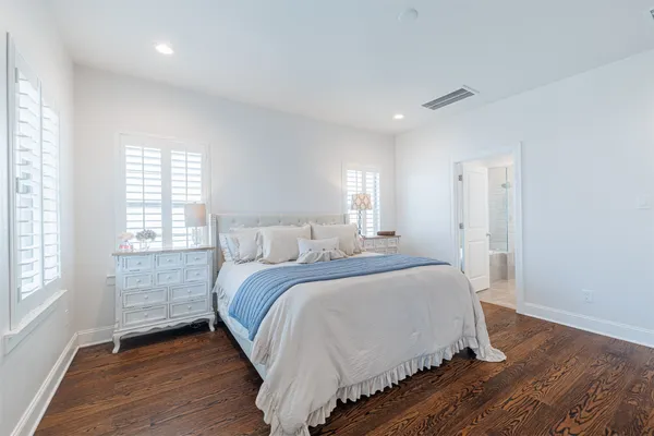 $615,000 | 247 Green Boulevard, Shenandoah, TX 77384