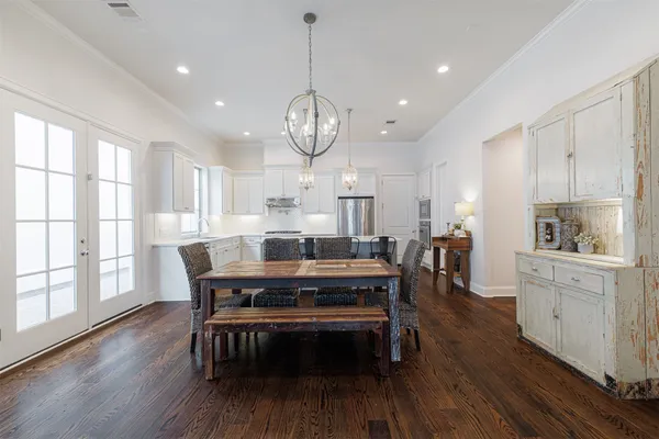 $615,000 | 247 Green Boulevard, Shenandoah, TX 77384