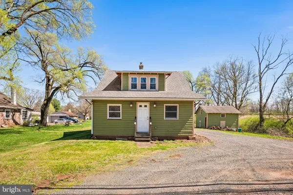 $335,000 | 1356 South Hanover Street, Pottstown, PA 19465