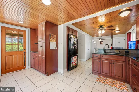 $335,000 | 1356 South Hanover Street, Pottstown, PA 19465