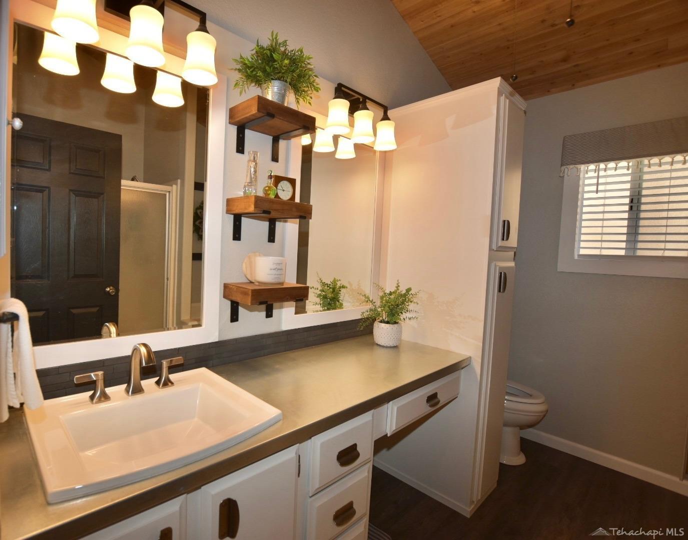 27651 Cummings Valley Road Tehachapi, CA 93561 - Photo 26 of 42 Gallery Image 26