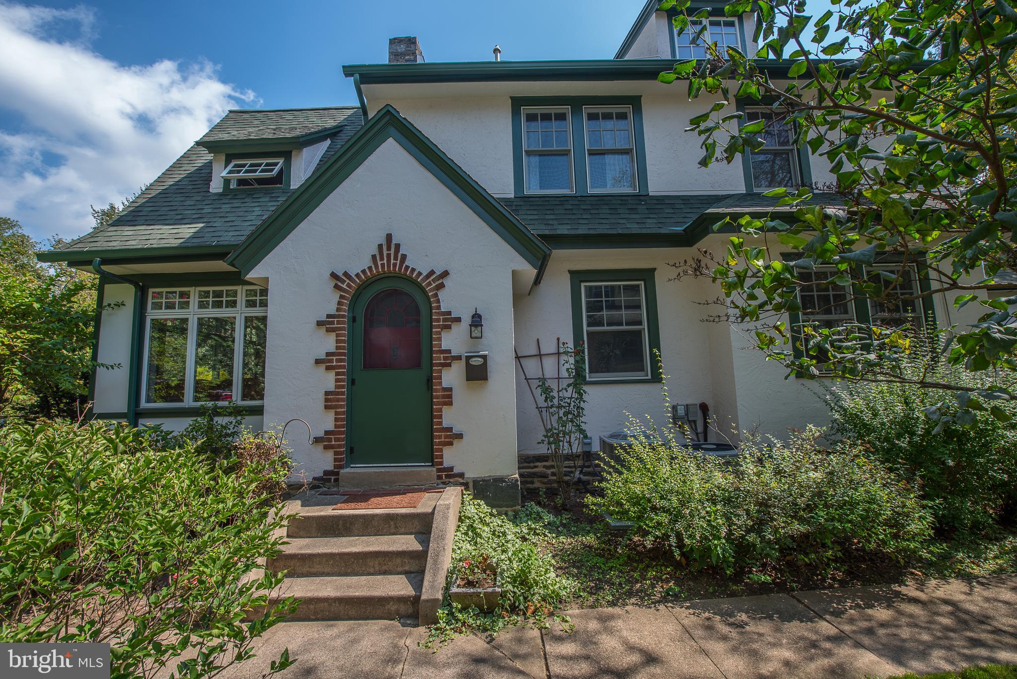 428 Anthwyn Road Narberth, PA 19072 - Photo 4 of 32 Gallery Image 4