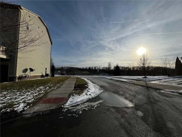 $399,000 | 416 Fairmont Drive, Warrendale, PA 15086