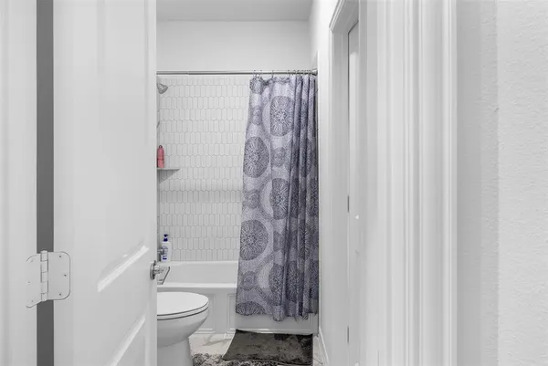$3,595 | 300 Foxglove Hill, Argyle, TX 76226