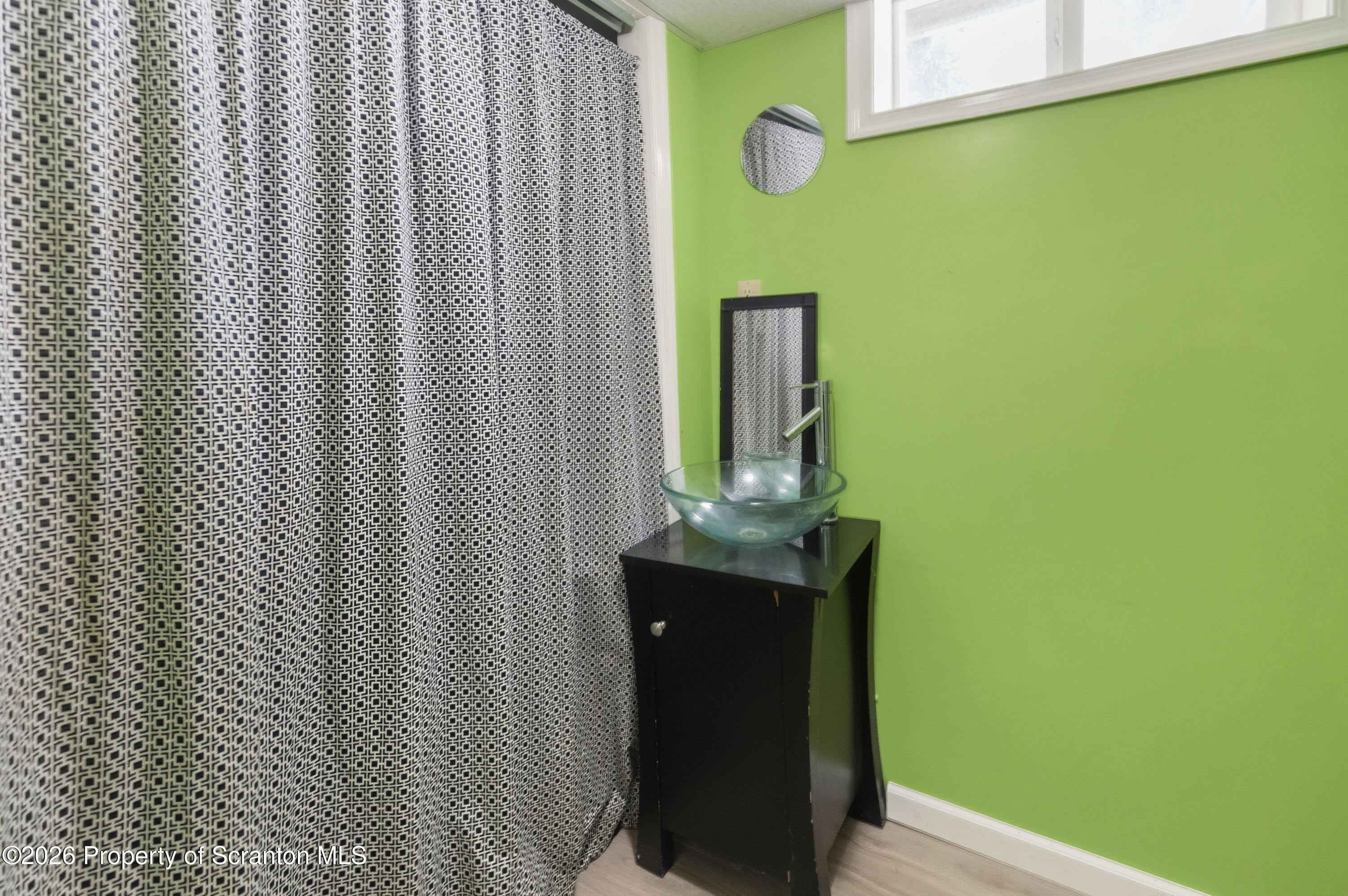 926 Grandview Street Scranton, PA 18509 - Photo 33 of 46 IMG_3934