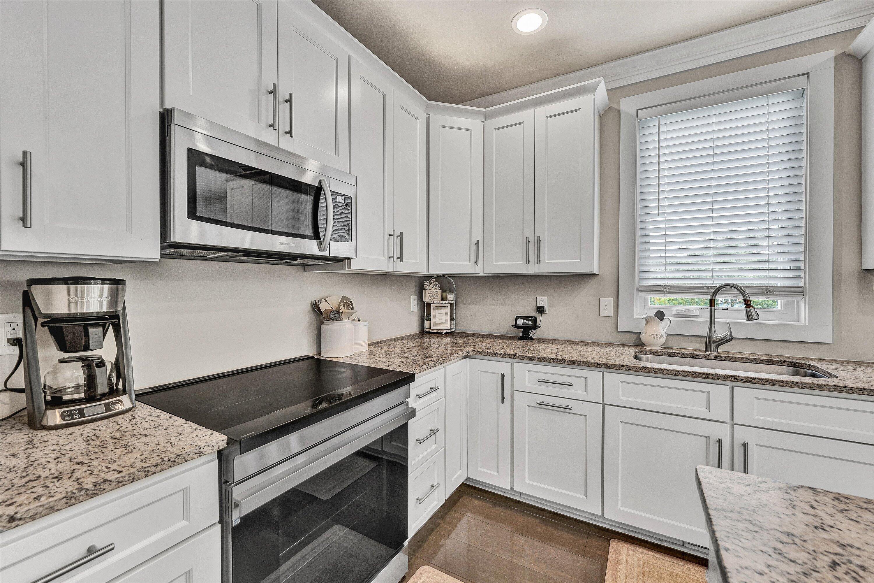 2750 McVitty Road Roanoke, VA 24018 - Photo 15 of 55 14-DSC00175