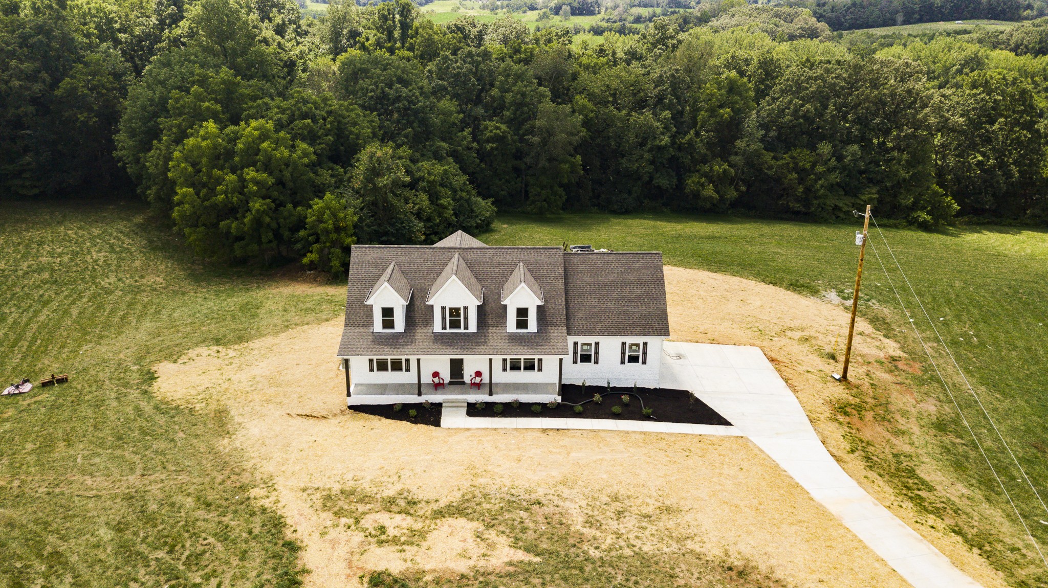 4839 Pulliam-Hardaway Road Springfield, TN 37172 - Photo 2 of 40 a view of swimming pool with a garden