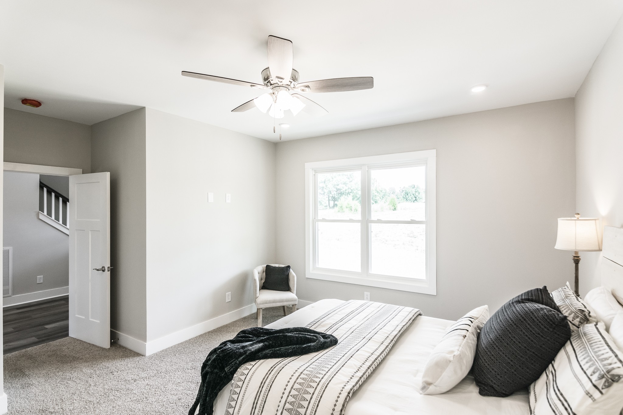 4839 Pulliam-Hardaway Road Springfield, TN 37172 - Photo 25 of 40 a bedroom with a bed and a window