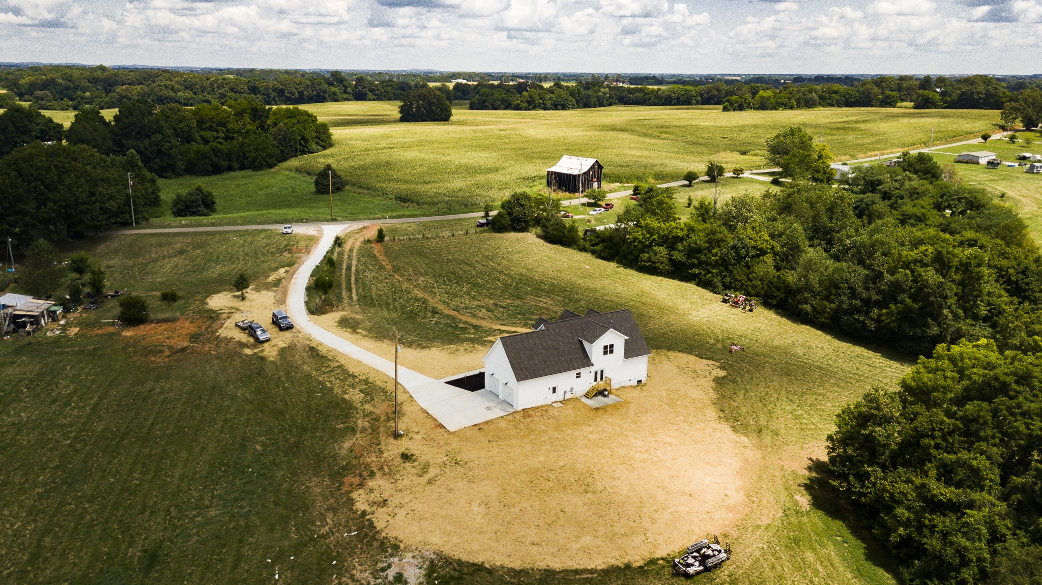 4839 Pulliam-Hardaway Road Springfield, TN 37172 - Photo 40 of 40 an aerial view of a house with outdoor space swimming pool and lake view