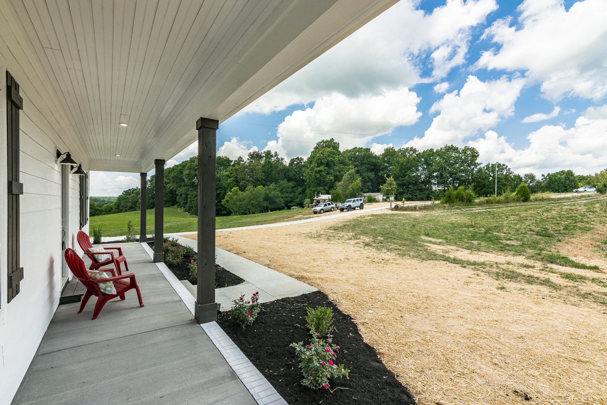 4839 Pulliam-Hardaway Road Springfield, TN 37172 - Photo 6 of 40 a view of a swimming pool with a patio