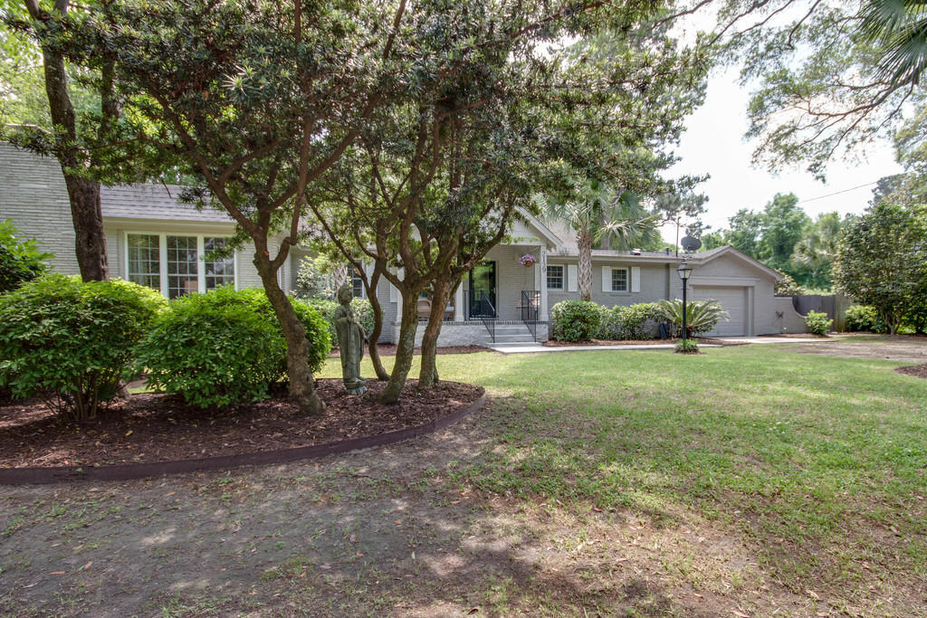 2139 Wappoo Hall Road Charleston, SC 29412 - Photo 3 of 38 ib1504231-1003