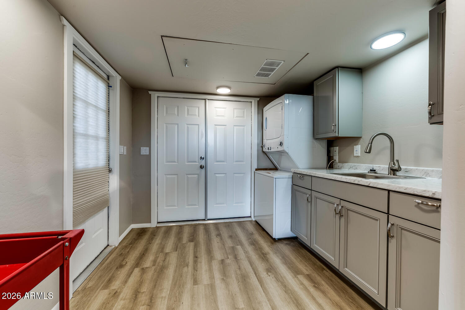 17200 West Bell Road, Unit 722 Surprise, AZ 85374 - Photo 10 of 19 a bathroom with a sink and a mirror