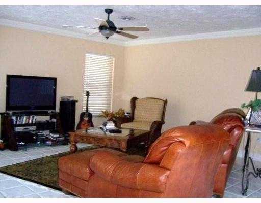 3008 Northwest 27th Terrace Boca Raton, FL 33434 - Photo 5 of 13 Additional Photo