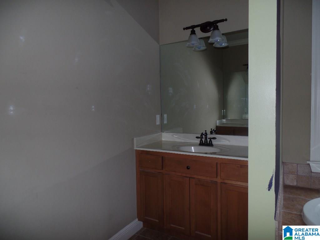 1077 Stoneykirk Road Pelham, AL 35124 - Photo 18 of 34