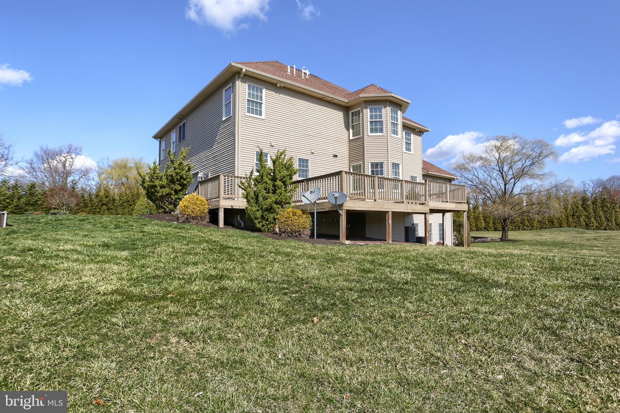 16 Ridge Drive Carlisle, PA 17015 - Photo 34 of 42 Gallery Image 34